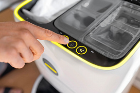 Pобот-пылесос для влажной уборки с роликовой щеткой Karcher RVF 7 Comfort - изображение 3