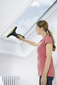 Аккумуляторный стеклоочиститель Karcher WV 2 Black Edition - изображение 2